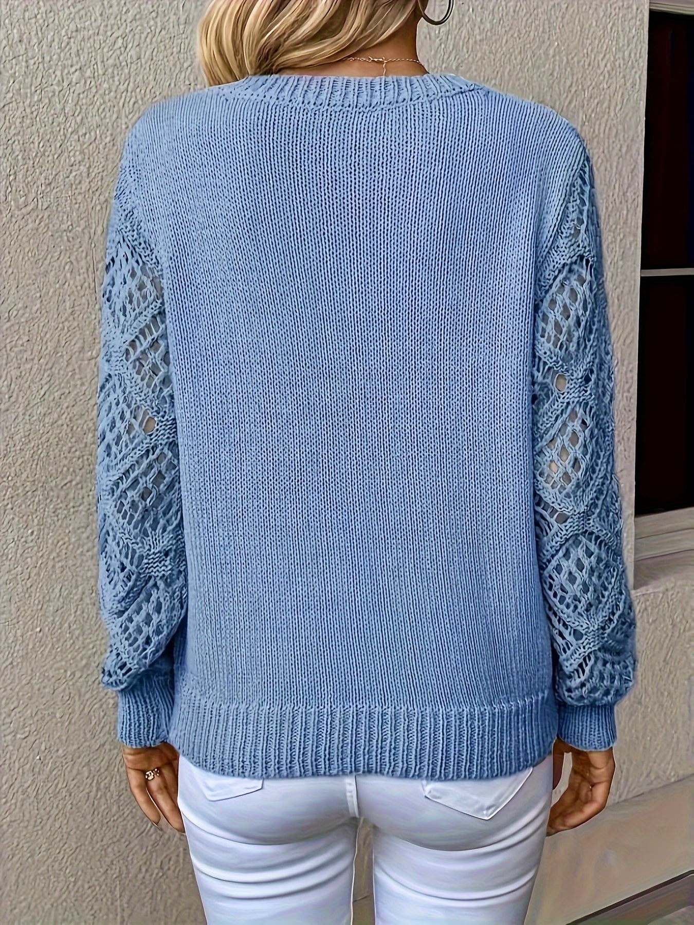 Suéter Feminino de Malha com Decote em V Vazado e Mangas Detalhadas - Cores frias